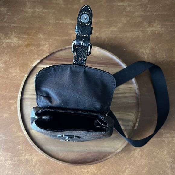 Coach Men's Hudson Small Pack In Signature Canvas - Picture 15 of 16